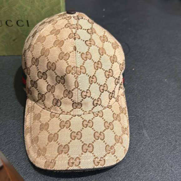 Gucci Original GG Canvas Baseball Hat - Picture 3 of 8